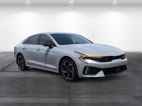 Used 2025 Kia K5 GT-Line FWD image 2
