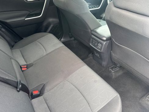 Certified 2025 Toyota RAV4 XLE AWD/4WD image 19