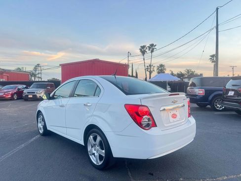 Used 2013 Chevrolet Sonic LTZ FWD image 5