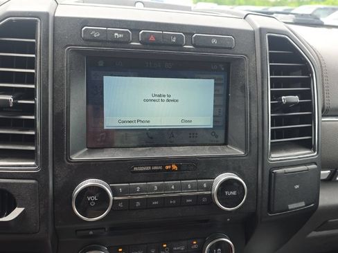 Used 2018 Ford Expedition Limited w/ Equipment Group 301A AWD/4WD image 14