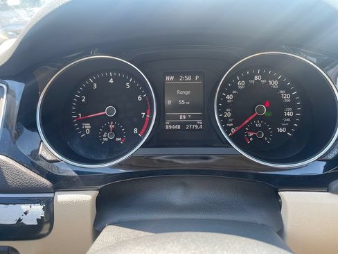 Used 2016 Volkswagen Jetta SEL w/ Lighting Package FWD image 21
