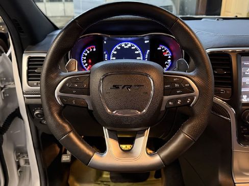 Used 2014 Jeep Grand Cherokee SRT8 w/ Luxury Group II image 17