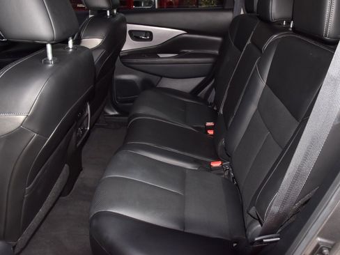 Used 2022 Nissan Murano SL w/ SL Moonroof Package image 14