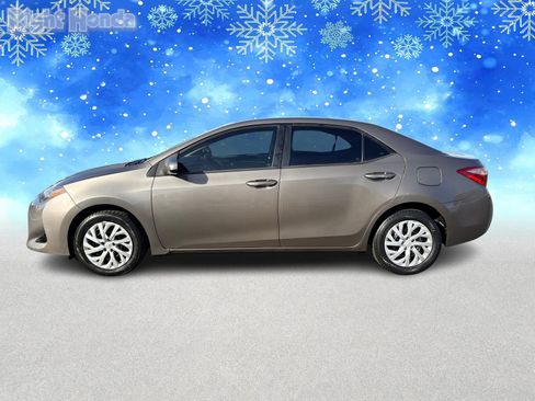 Used 2019 Toyota Corolla L image 3