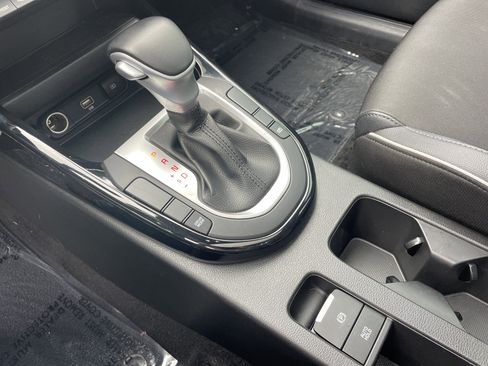 Used 2023 Kia Forte GT-Line w/ GT-Line Premium Package image 27