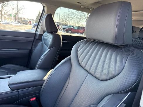 Used 2025 Hyundai Palisade Limited AWD/4WD image 13