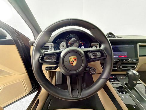 Certified 2023 Porsche Macan Turbo AWD/4WD image 20