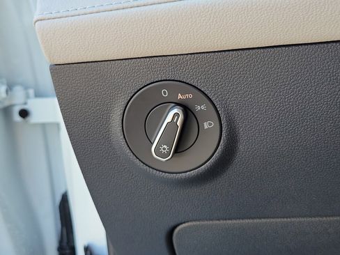 New 2026 Volkswagen Taos S FWD image 23