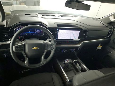 New 2025 Chevrolet Silverado 1500 LT image 15