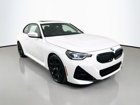 New 2026 BMW 230i Coupe w/ M Sport Package image 3