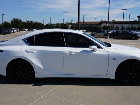 Certified 2023 Lexus IS 350 F Sport image 4