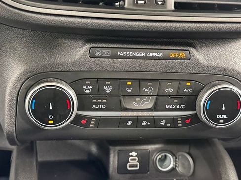 Used 2024 Ford Escape Active AWD/4WD image 27
