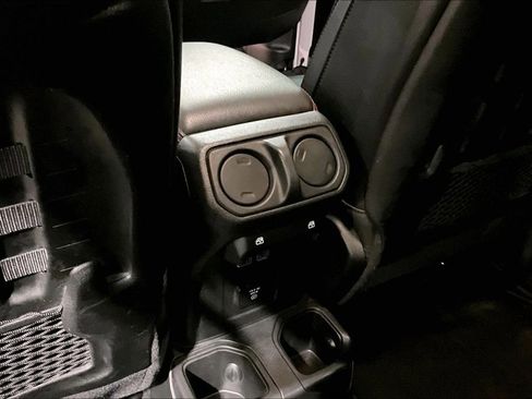 Used 2021 Jeep Gladiator Rubicon image 30