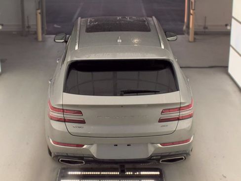 Used 2022 Genesis GV80 2.5T w/ Advanced Package 02 AWD/4WD image 2