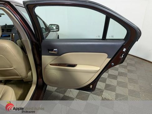 Used 2012 Ford Fusion SEL FWD image 28