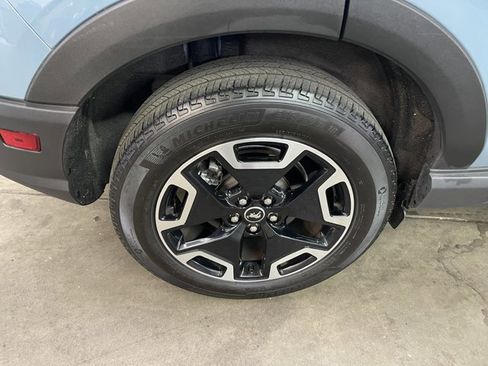 Certified 2022 Ford Bronco Sport Outer Banks w/ Tech Package image 9