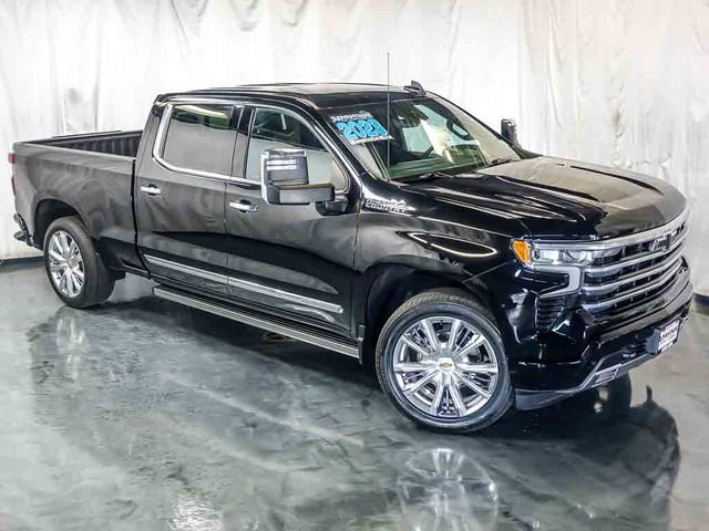 Certified 2023 Chevrolet Silverado 1500 High Country w/ High Country Premium Package AWD/4WD image 6
