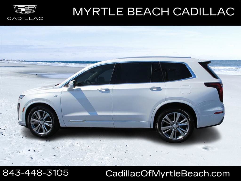 Used 2023 Cadillac XT6 Premium Luxury w/ Platinum Package FWD image 6