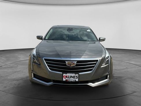 Used 2017 Cadillac CT6 Luxury AWD/4WD image 4