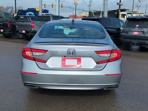 Used 2022 Honda Accord Sport image 7
