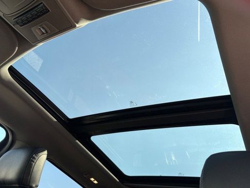 Used 2017 Ford F350 XLT AWD/4WD image 4