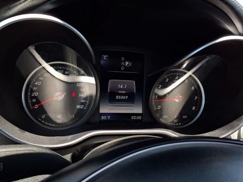 Used 2015 Mercedes-Benz C 300 4MATIC Sedan image 11