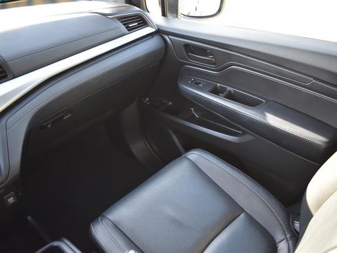 Used 2021 Honda Odyssey EX-L image 24