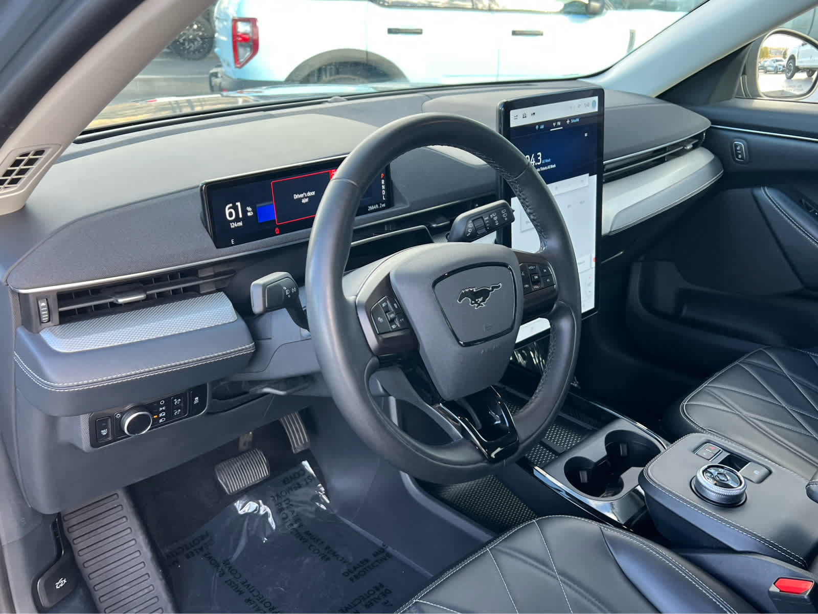 Used 2023 Ford Mustang Mach-E Select AWD/4WD image 27
