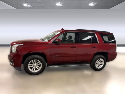 Used 2020 GMC Yukon SLT w/ Open Road Package AWD/4WD image 2