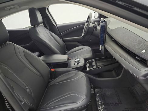 Used 2024 Ford Mustang Mach-E Premium image 18