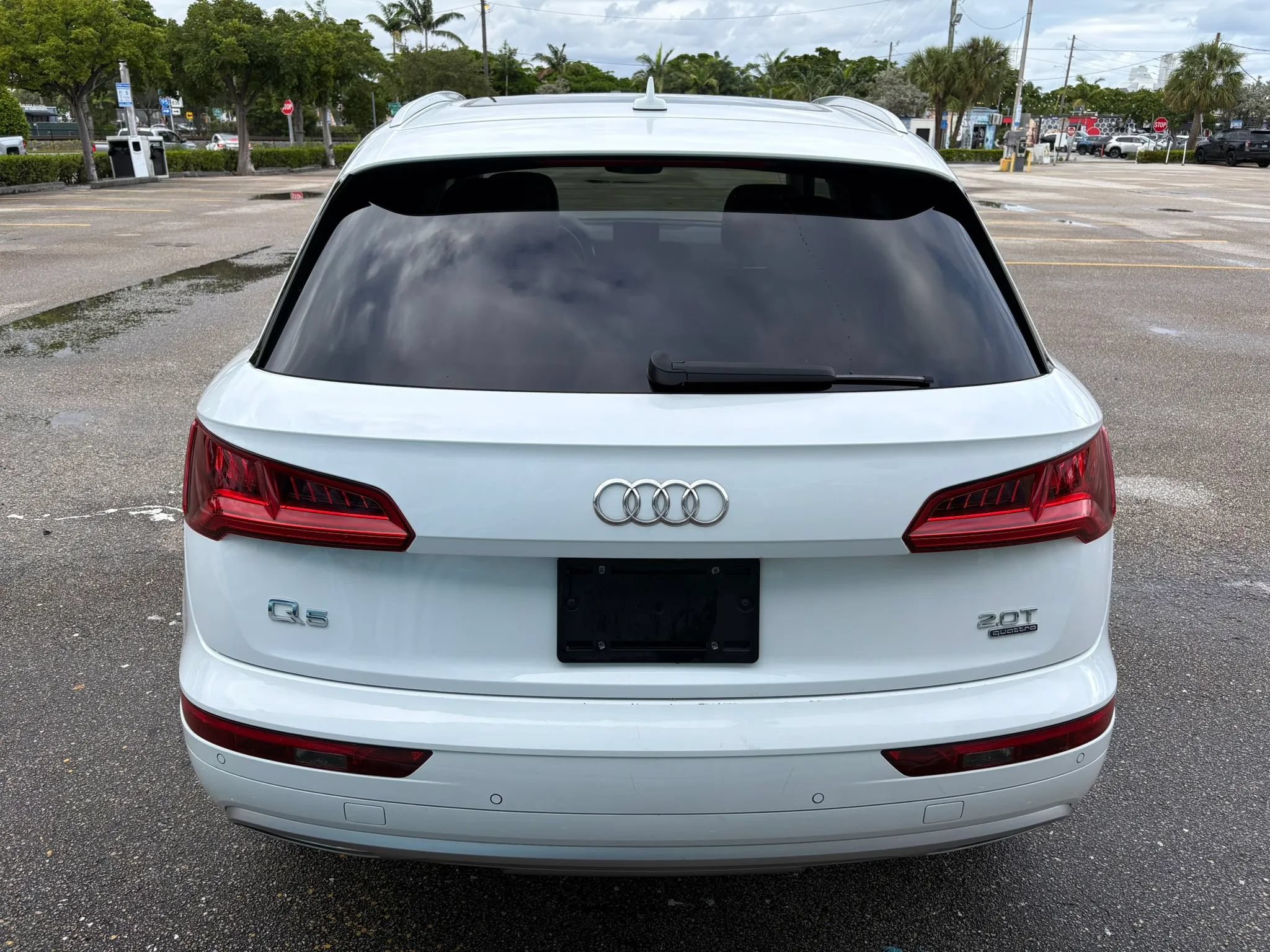 Used 2018 Audi Q5 2.0T Premium Plus w/ Premium Plus Package AWD/4WD image 7