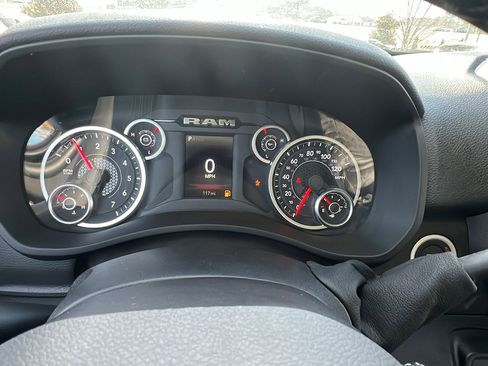 Used 2025 RAM 2500 Big Horn image 28