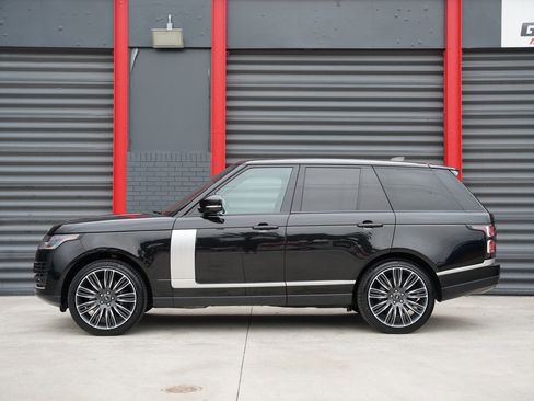 Used 2021 Land Rover Range Rover Westminster Edition image 2