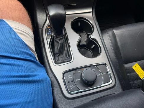 Used 2019 Jeep Grand Cherokee Limited X AWD/4WD image 13