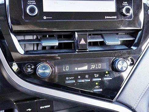 Used 2023 Toyota Camry SE FWD image 27