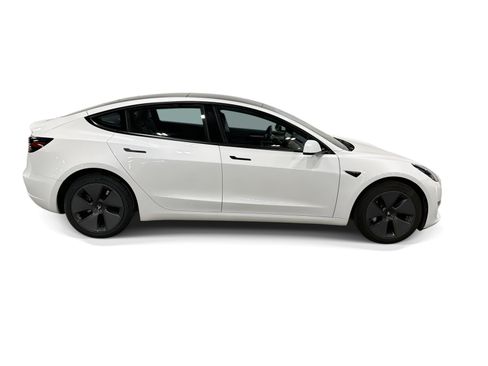 Certified 2023 Tesla Model 3 Standard Range RWD image 7