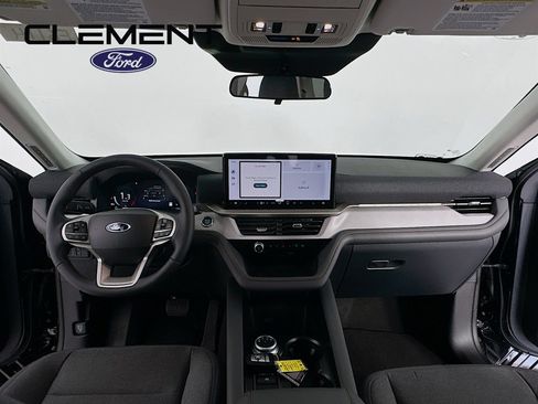 New 2026 Ford Explorer Active AWD/4WD image 12