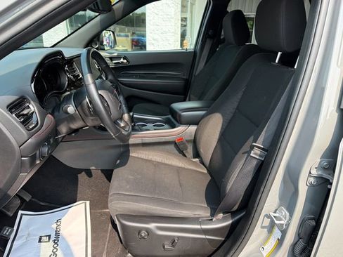 Used 2025 Dodge Durango GT AWD/4WD image 15