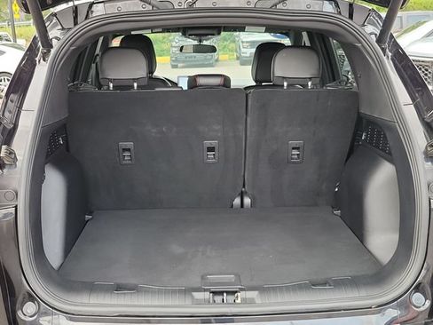 Certified 2024 Ford Escape ST-Line w/ Tech Pack #1 AWD/4WD image 28
