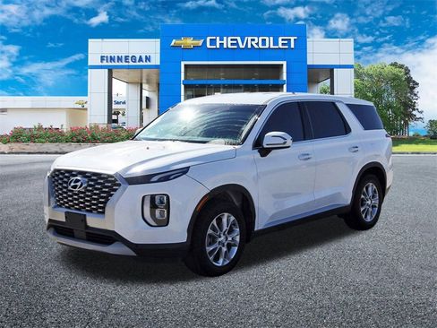 Used 2022 Hyundai Palisade SE w/ Cargo Package image 3