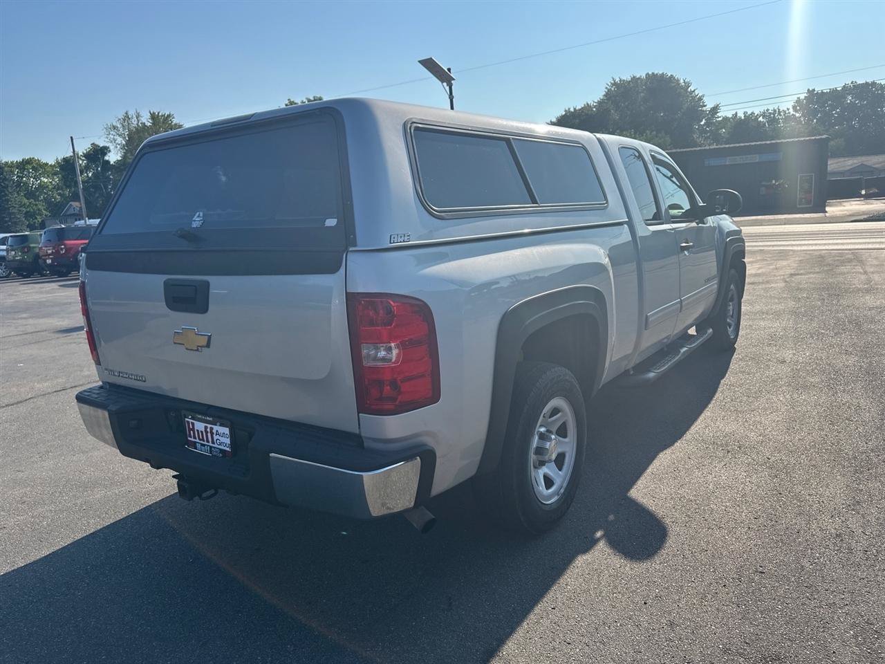 Used 2010 Chevrolet Silverado 1500 W/T RWD image 5