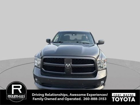 Used 2018 RAM 1500 Express AWD/4WD image 7
