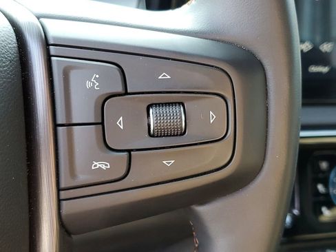 Used 2024 GMC Sierra 1500 AT4 w/ Technology Package image 16