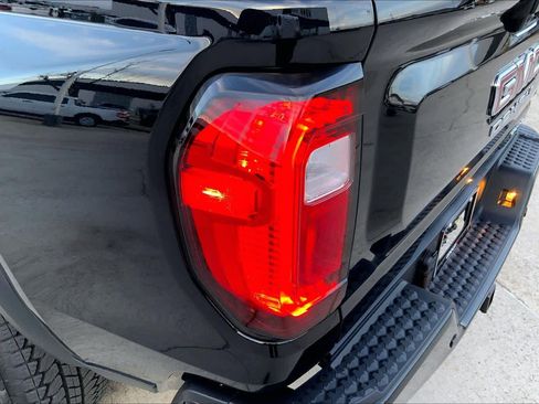 Used 2026 GMC Canyon Denali image 50