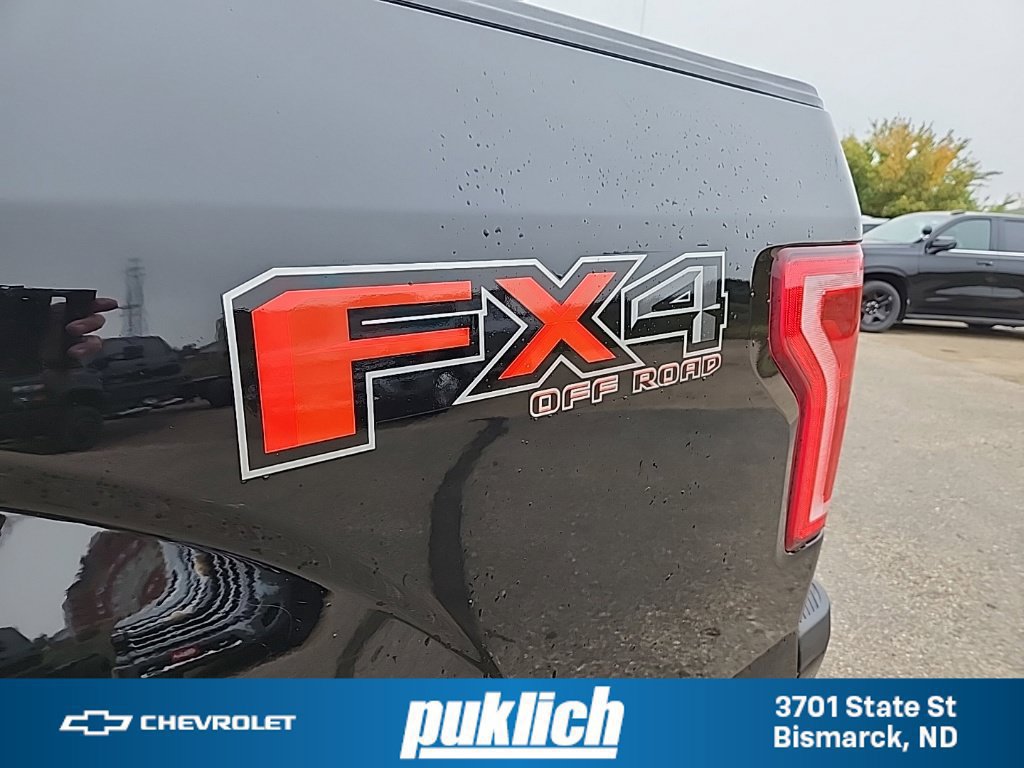 Used 2017 Ford F150 XLT w/ Equipment Group 302A Luxury AWD/4WD image 33