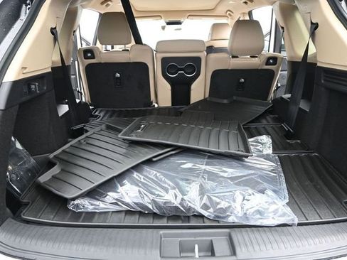 New 2026 Acura MDX SH-AWD image 15