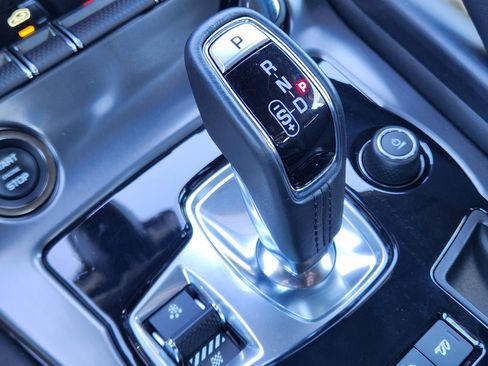 Used 2024 Jaguar F-TYPE R image 11