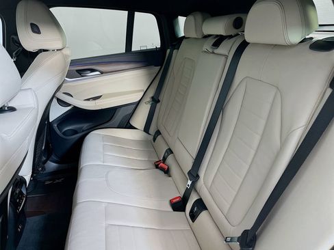 Used 2021 BMW X4 M40i AWD/4WD image 32