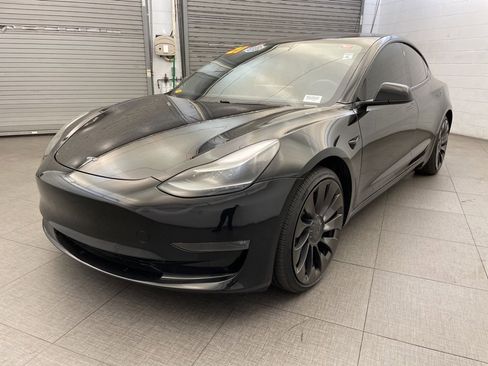 Used 2021 Tesla Model 3 Performance image 7