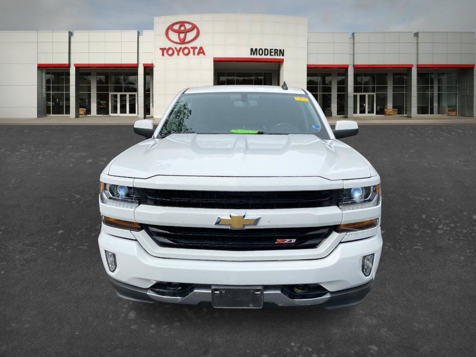 Used 2017 Chevrolet Silverado 1500 LT w/ All Star Edition AWD/4WD image 7